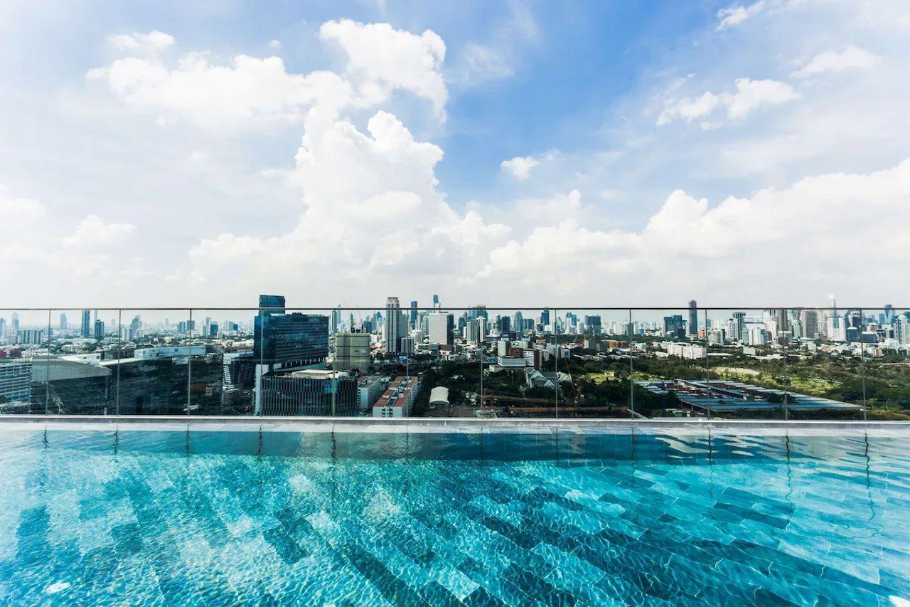 Wyndham Bangkok Queen Convention Centre Buitenkant foto